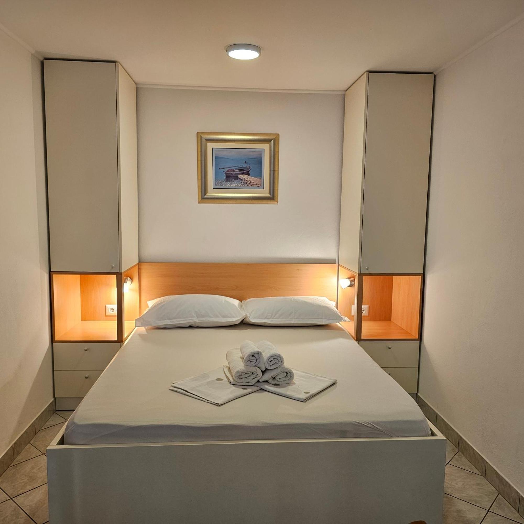 Apartment Nikica Τρογκίρ Εξωτερικό φωτογραφία