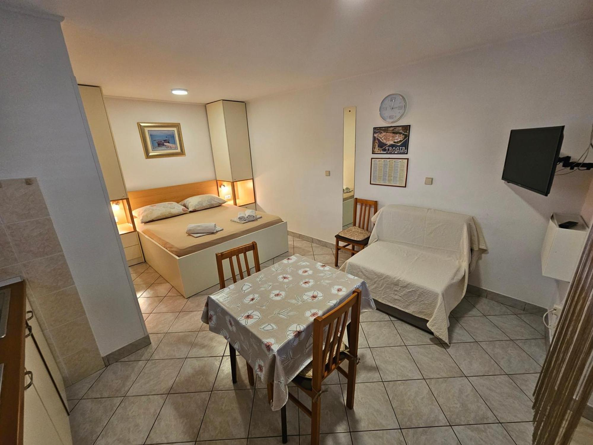 Apartment Nikica Τρογκίρ Δωμάτιο φωτογραφία